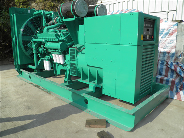 银州出租发电机 发电机组厂家：柴油发电机组的控制屏的作用是什么？