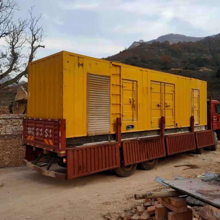 银州200kW 发电机组在带电阻性负载时，输出功率会受到哪些因素的影响？